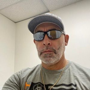 Meet your Posher, Evaristo